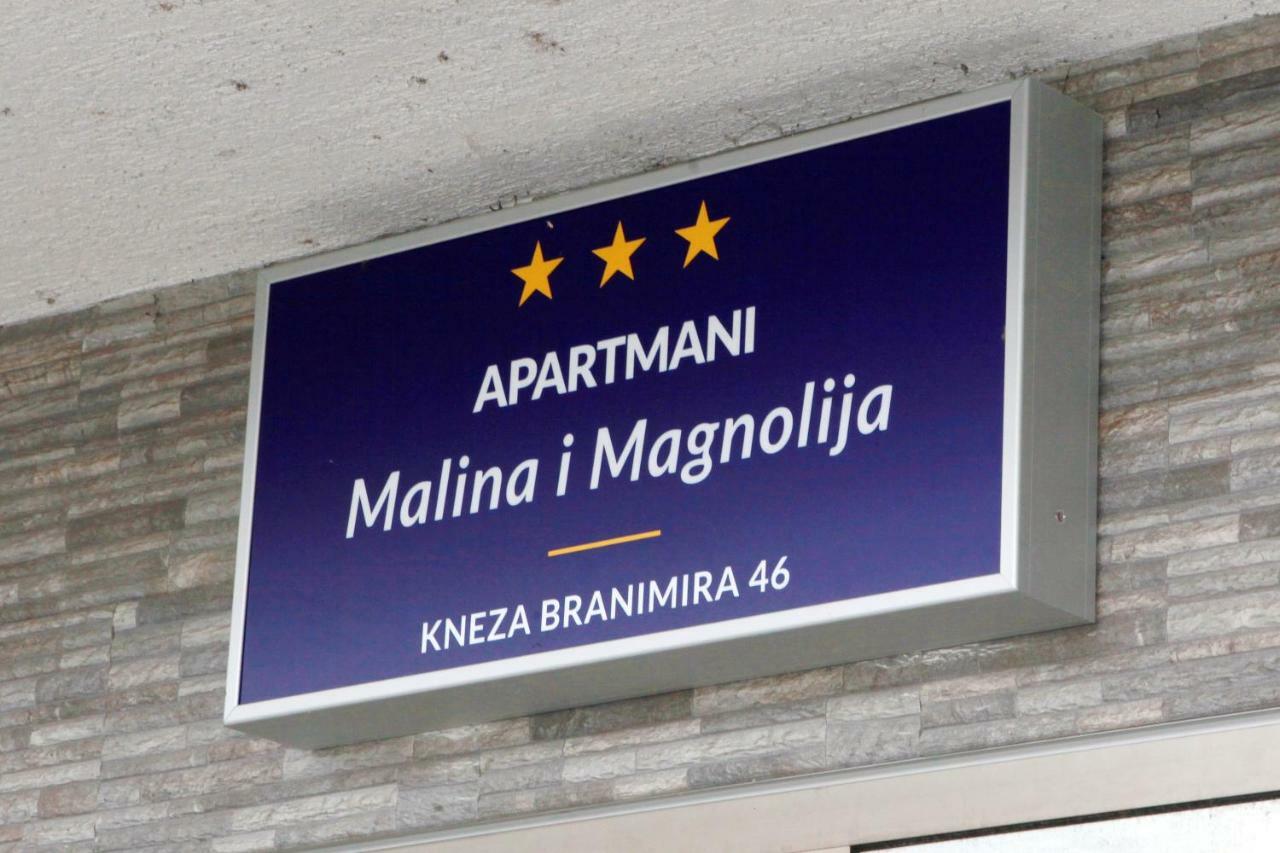 Apartman Malina คาร์โลวัตส์ ภายนอก รูปภาพ
